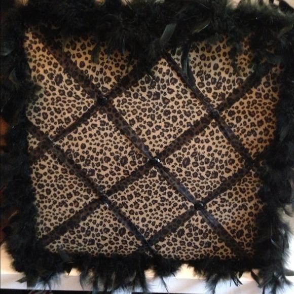 Leopard Bulletin board- so cute!!!