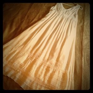 Beautiful Sleeveless Dress