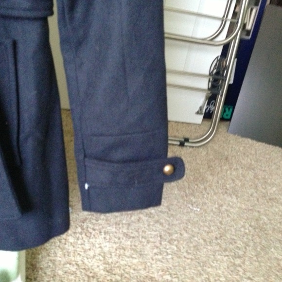 Navy blue peacoat - Picture 3 of 4