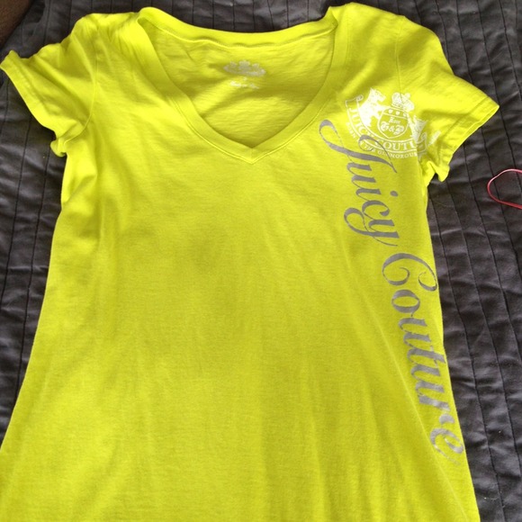 Juicy Couture V neck tee