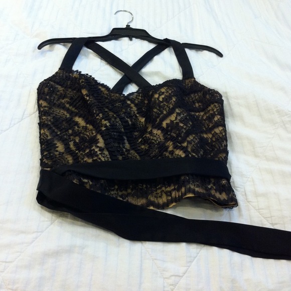 Lillie rubin top