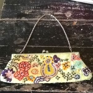 Beautiful beaded clutch!