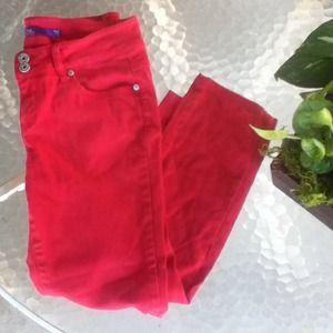 Size 5 pinkish red capris jeans