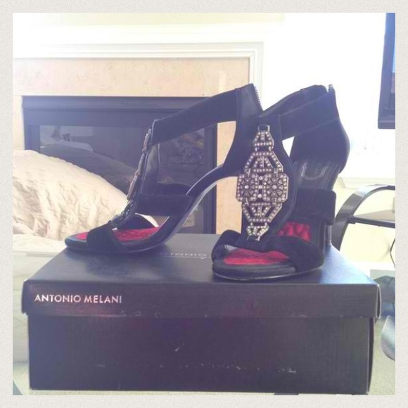 🌟Antonio Melani limited edition anniversary shoes