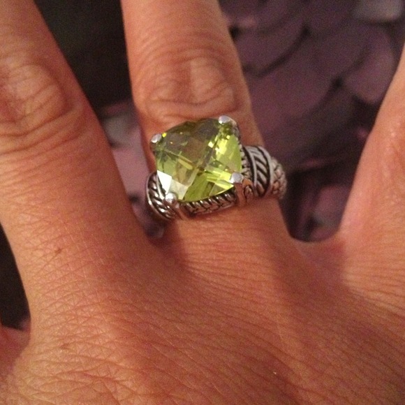 Ring