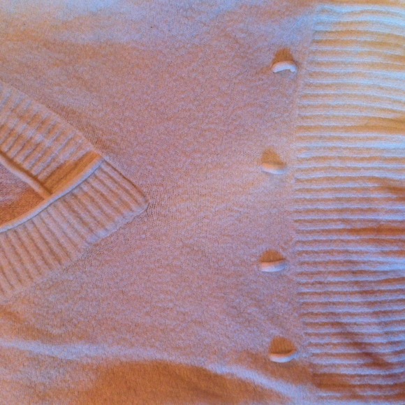 Ivory sweater - Picture 2 of 2