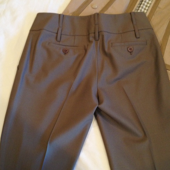 Laundry Shelli Segal. Capri Dress Slacks - Picture 4 of 4