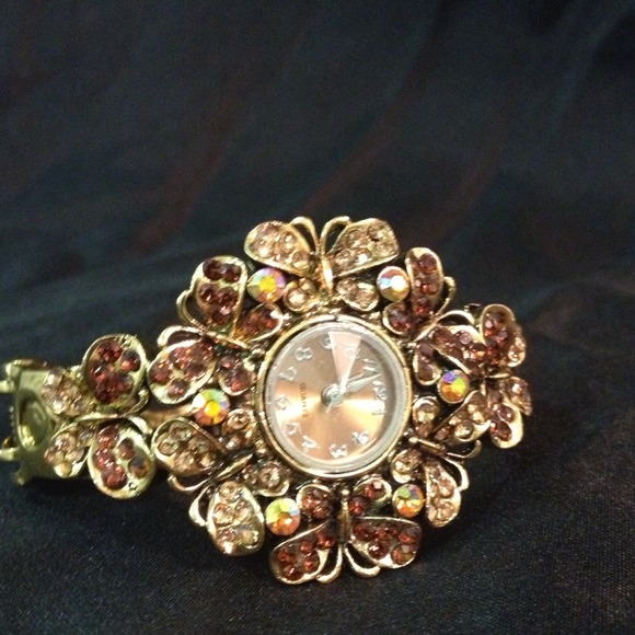 Topaz wrist watch