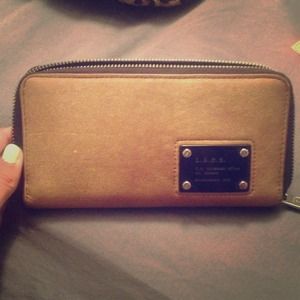 Metallic gold wallet L.A.M.B. by gwen stafani