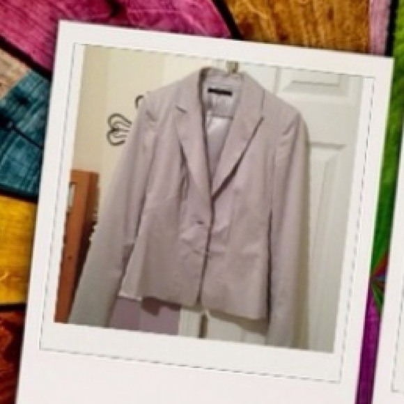 **TRADED** Tahari Blazer for a Pink UA Sweater!