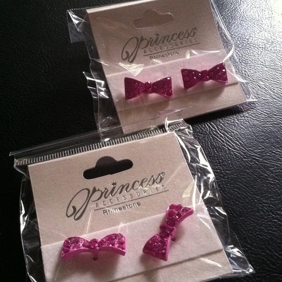Princess Rhinestones Earrings - Picture 1 of 1