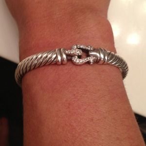 Authentic David Yurman Bracelet with small diamond