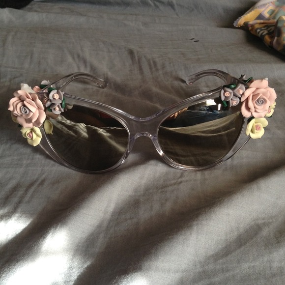$$$ SOLD $$$ DOLCE & GABBANA floral cat eyes