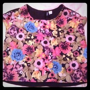 H&M Divided Colorful Flower Crop Top