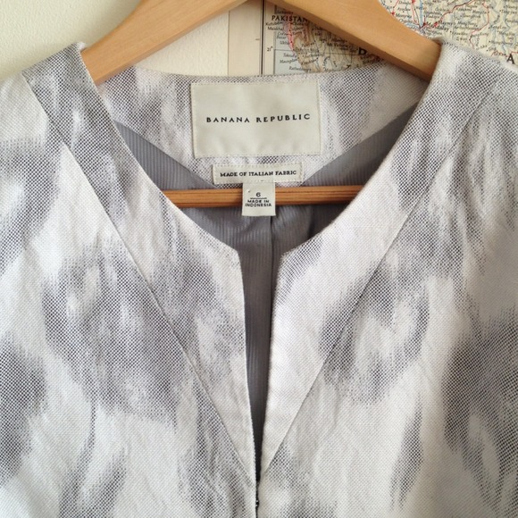 Banana Republic ikat jacket - Picture 2 of 4