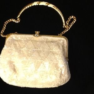 VINTAGE REDESIGNED HAND BEADED HANDBAG
