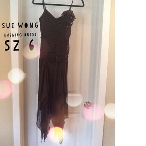 Sue Wong: Evening Dress in Chocolate Brown