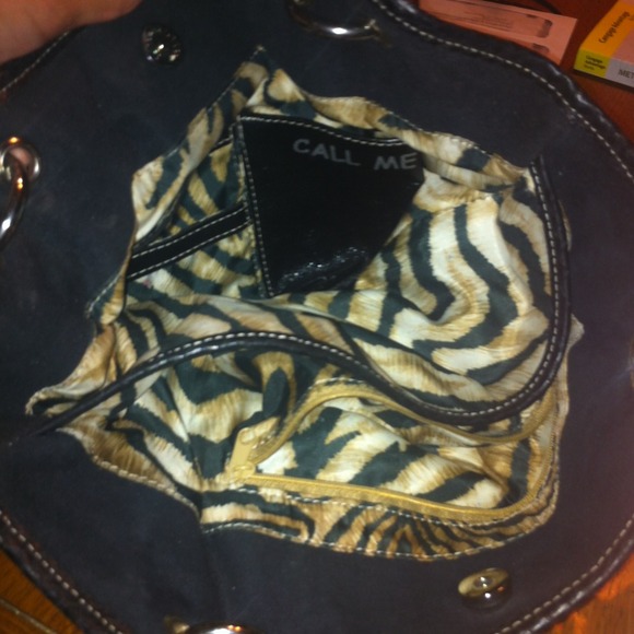 Kathy van zeeland handbag . - Picture 4 of 4