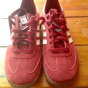Maroon/ burgundy adidas sambas