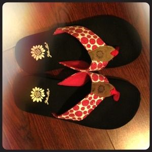 Yellow box flip flops!