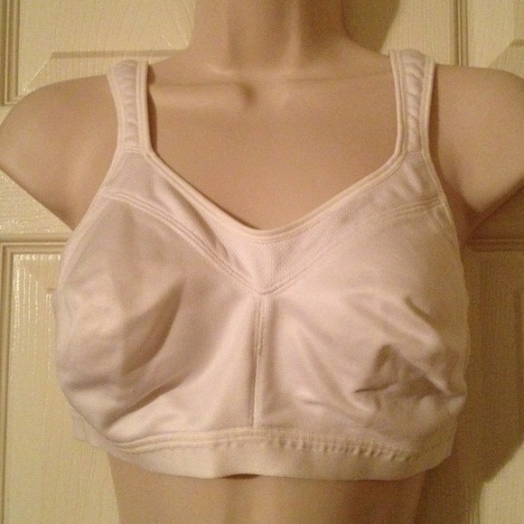 Playtex bra with comfort straps.