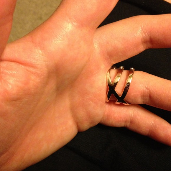 Rose Gold Plated Braided Triple Twist Ring Bling! - Picture 3 of 4
