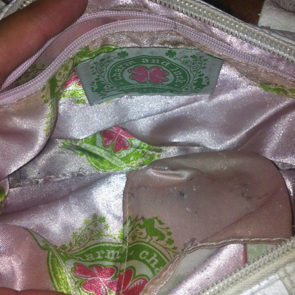 Off white charm and luck handbag - Picture 2 of 3