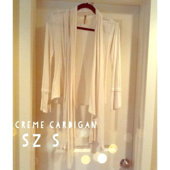Justified: Lightweight Creme Cardigan