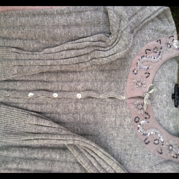 Gifted to Melinda 💞💕💞 Wool Cardigan Sweater M/L - Picture 2 of 3