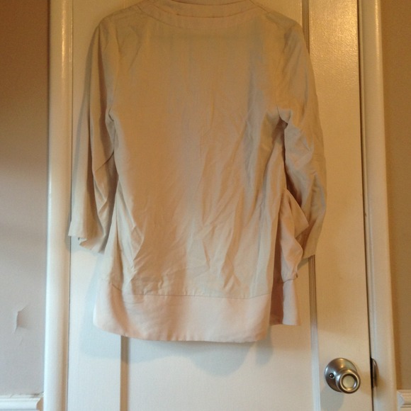 🚫SOLD🚫Urban Outfitter's Cream Cardigan - Picture 2 of 4