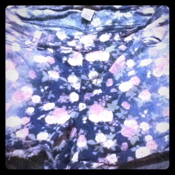 Adorable Floral shorts