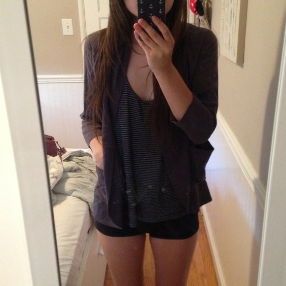 🚫SOLD🚫Urban Outfitters Eggplant Cardigan - Picture 4 of 4