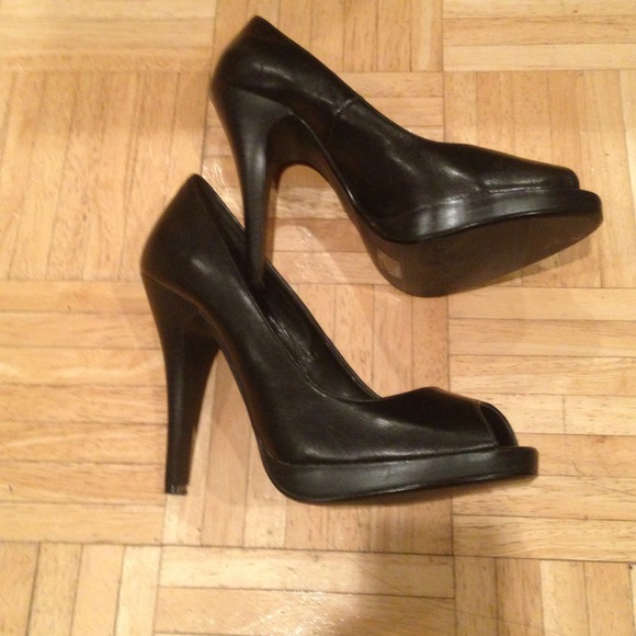 Sold - Picture 2 of 4