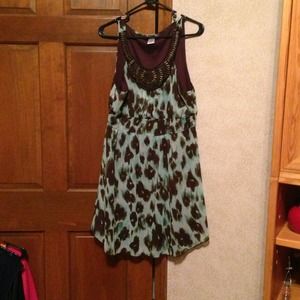 Sleeveless dress. Perfect condition. Worn once!!