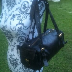 Lovely black leather boxy purse