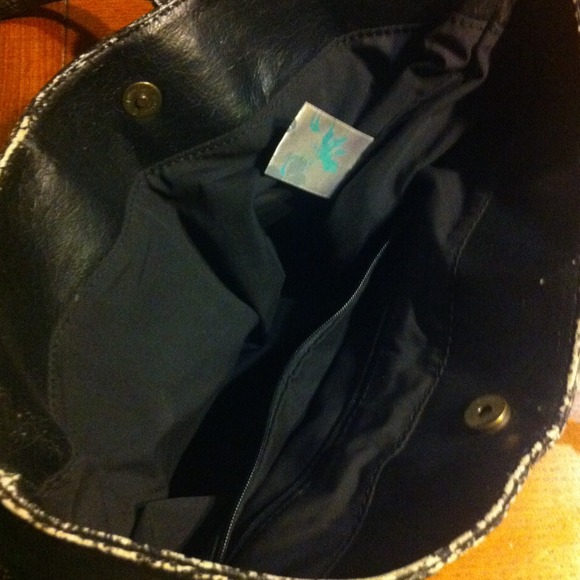 Split handbag - Picture 2 of 3