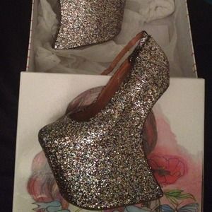 Jeffery Campbell sold