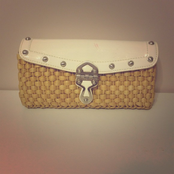 Michael Kors Handbags - Great summer purse!