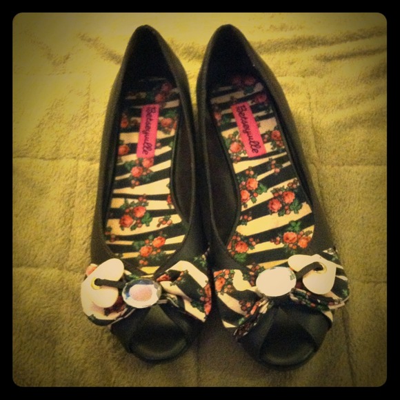 Brown and Black Betseyville Wedges bundle