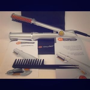 ⭐Brand new InStyler!💁