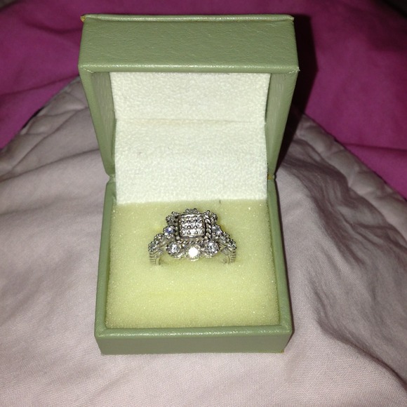Judith Ripka ring