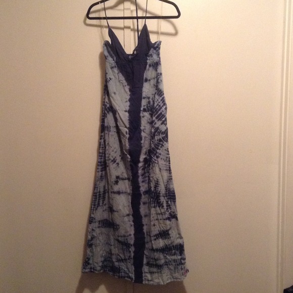 Billabong tie dye dress.