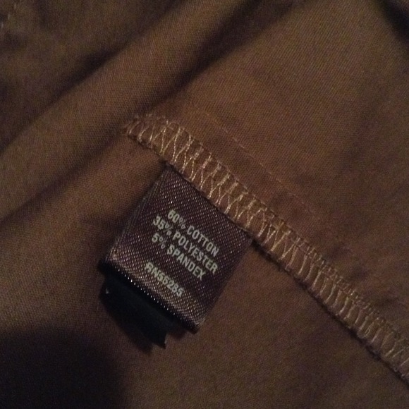 Express button up.✂REDUCED✂ - Picture 4 of 4