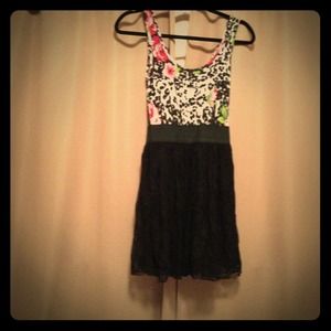 💗Floral Print with Lace bottom dress💗