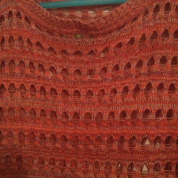 🚫BUNDLED🚫Crochet Short Sleeve - Picture 2 of 4