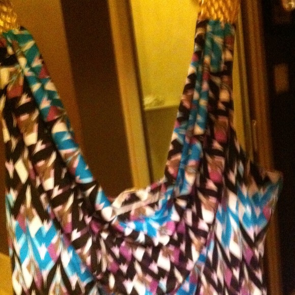 Tunic - Picture 2 of 3