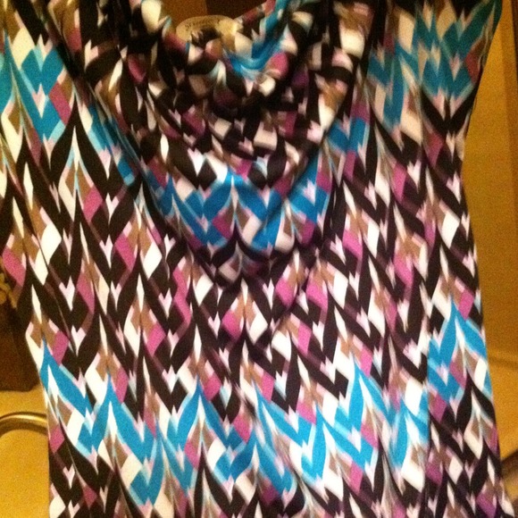 Tunic - Picture 3 of 3