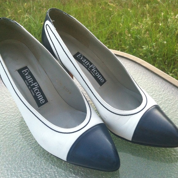 Vintage cap toe heels👠