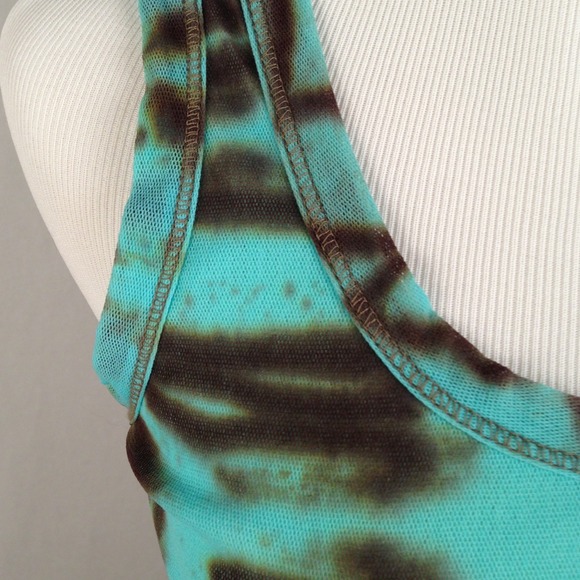 Votre Nom Sheer Tank Top - Picture 2 of 3