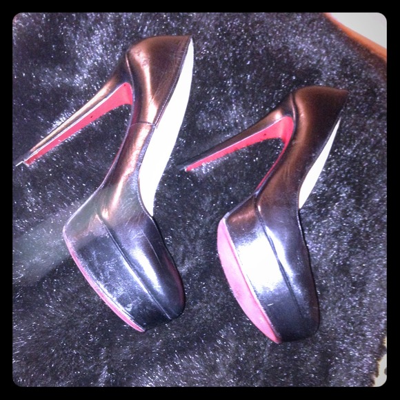 Used Christian louboutin Bianca